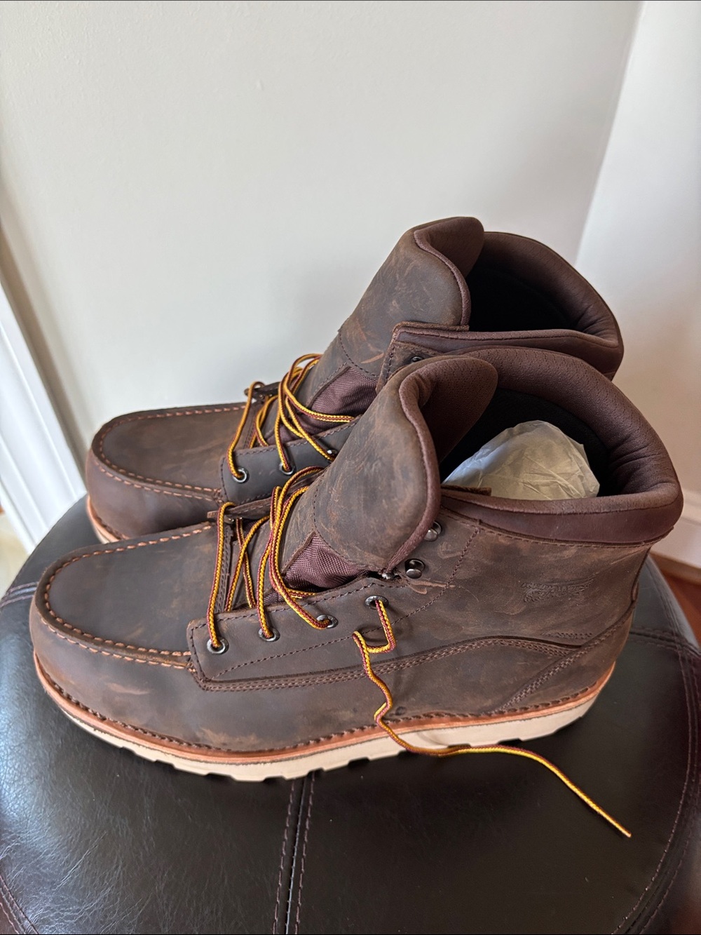 Red Wing 2440 Men’s Dark Brown Leather Moc Toe Work Boots 12 H - Picture 4 of 8